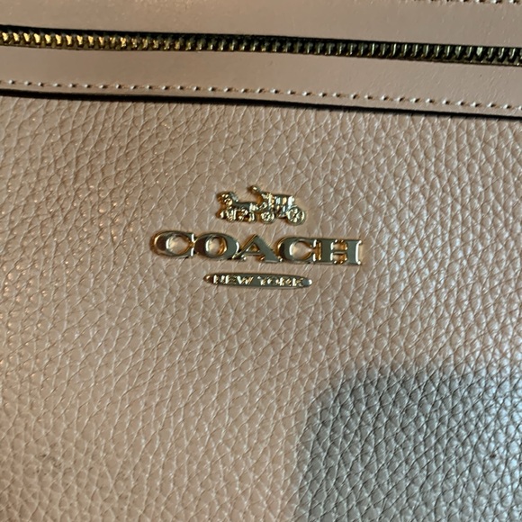 Tan coach crossbody purse - Picture 2 of 10